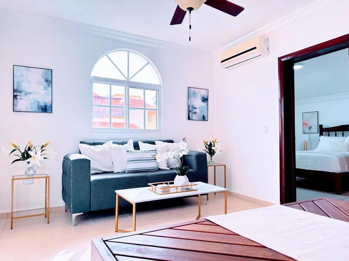 Rooftop, Pool View, Walk To Beach, Dining, Shops Punta Cana