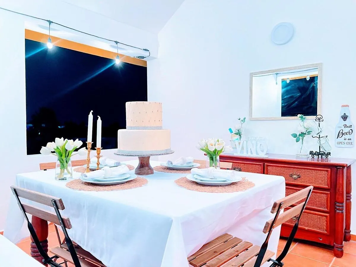 Rooftop, Pool View, Walk To Beach, Dining, Shops Punta Cana Apartman